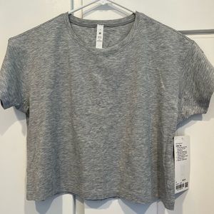 Lululemon Cates tee - new with tags